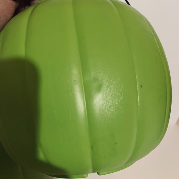 Vintage General Foam Plastics USA Green Halloween Buckets Set Of 2 - Picture 9 of 12